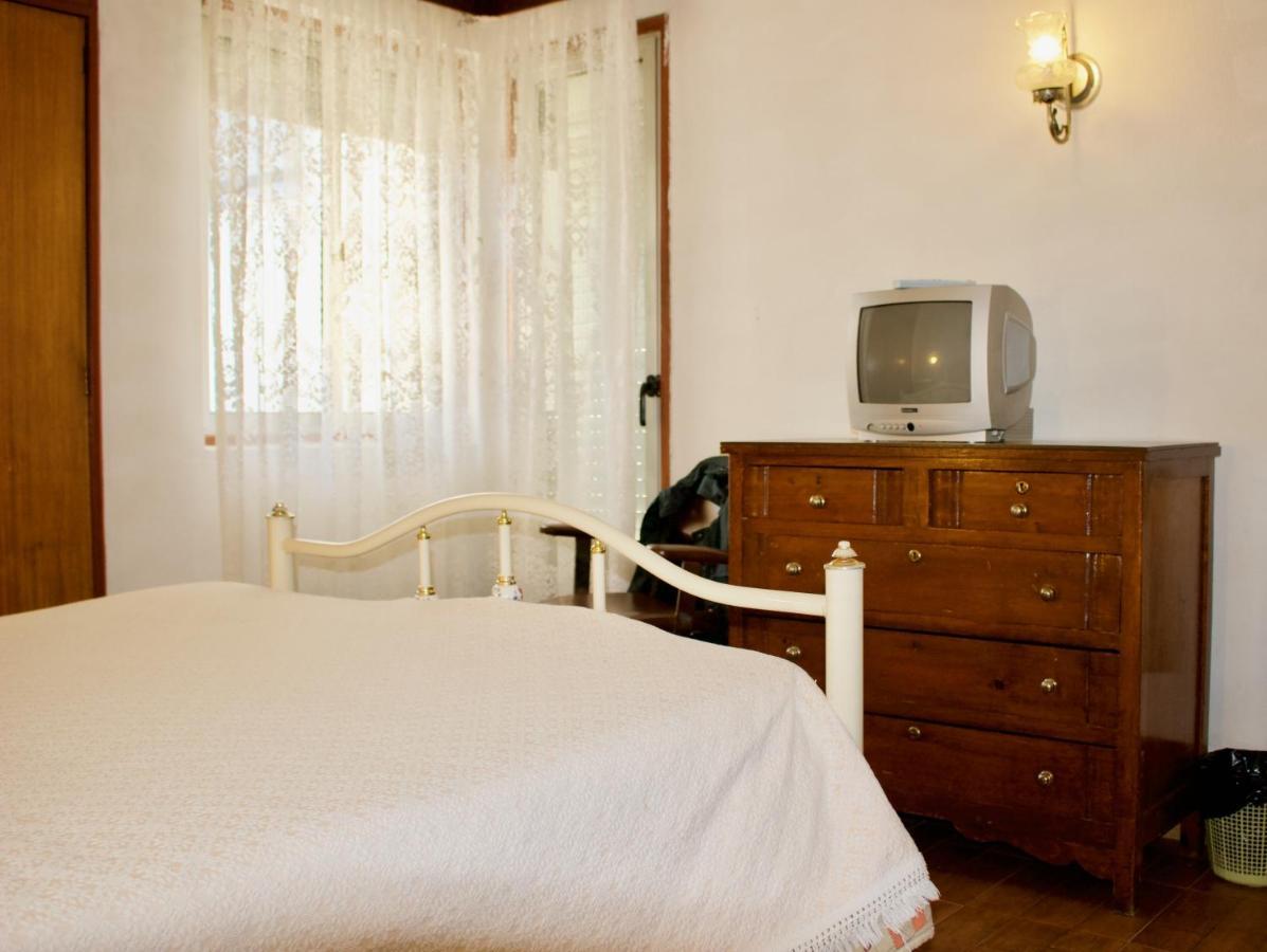 Residencial Tarouca Bed & Breakfast Fundão Exterior foto